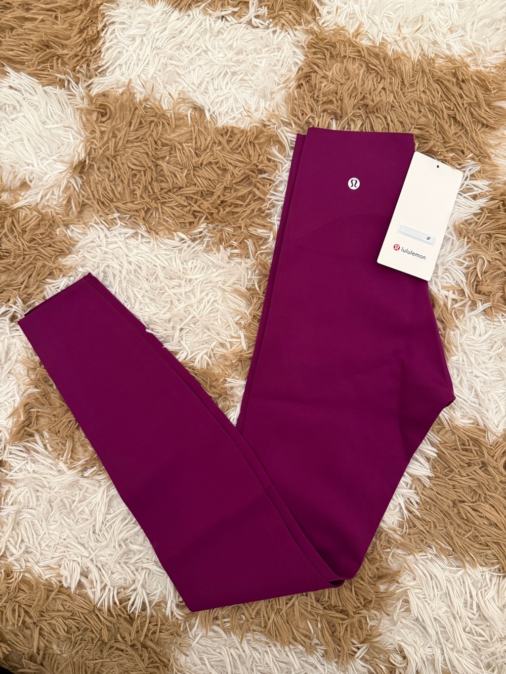 lululemon athletica women’s Glow Up HR Tight size 4 NWT
